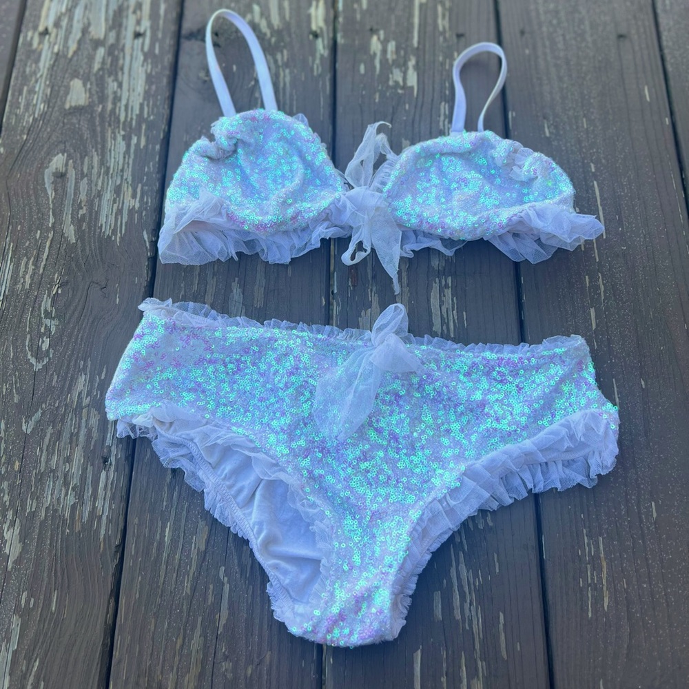 Victoria’s Secret Large white bralette and panty with sequin details gently used